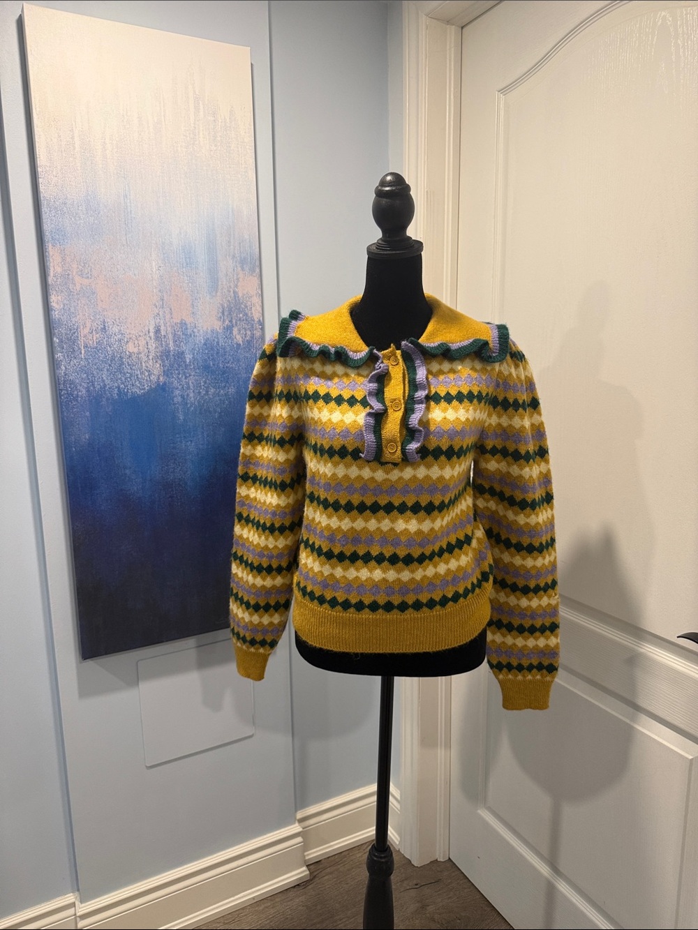 MNG Mustard Yellow Diamond-Pattern Crewneck Sweater with Scalloped Collar